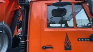 Поливомоечная машина КДМ на базе КамАЗ-6520