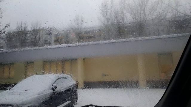 VID 20221217 153534\Наваливает снежок\Жду водителя\Сидим ждем пока водитель отдает заказ\Елки\ смотреть онлайн