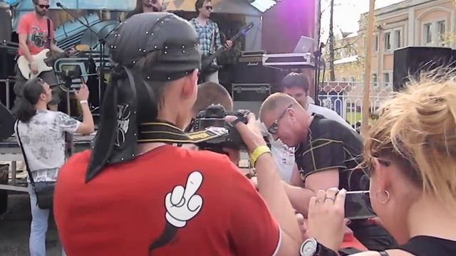 Брянский армрестлинг на Байк Шоу -1 смотреть онлайн