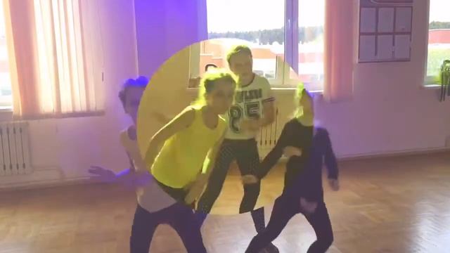 Zumba kids смотреть онлайн
