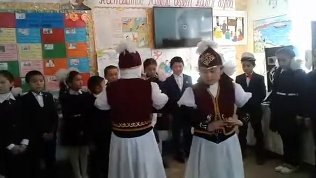 Ноокат Кыргыз-Ата 2018- ж. 4- кластын окуучулары смотреть онлайн