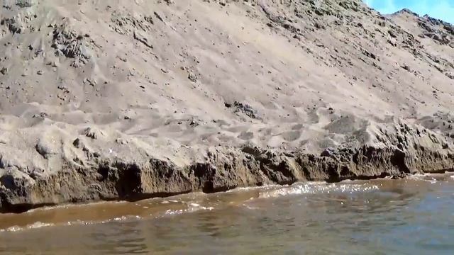 Ева купается в карьере смотреть онлайн