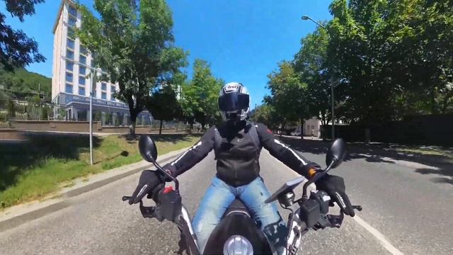 Жена проспорила и купила мне мотоцикл. #helmetphylosophy