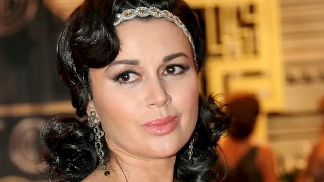 Петр Чернышев спасает тяжелобольную Анастасию Заворотнюк