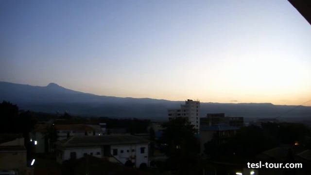 Килиманджаро на рассвете (Kilimanjaro At Sunrise)