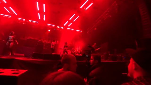 Rocket Sister - Lie Cry Die 09.11.2015 LIVE Samara Разогрев перед Limp Bizkit смотреть онлайн