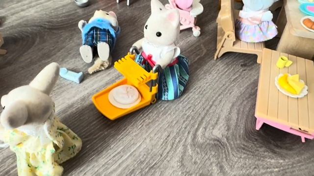 ДЕНЬ РОЖДЕНИЯ! Вера и мама собрали всех зверят на праздник волчицы. ВЕРИМ В ВЕРУ смотреть онлайн