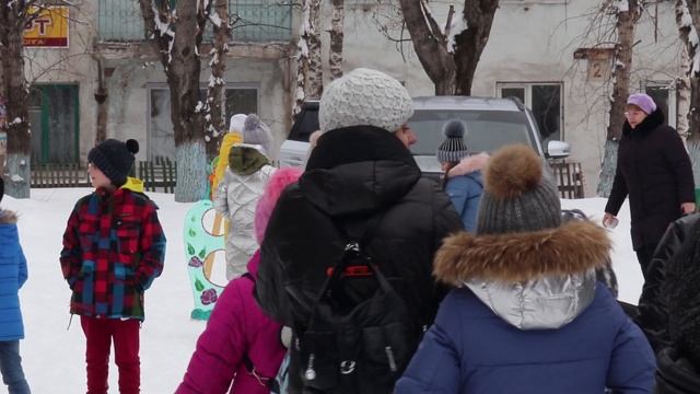 Зиму проводили, встретили весну смотреть онлайн