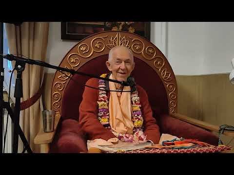 27.09.2023 - Бхаджан "Яшоматинандана" и лекция о Бхактивиноде Тхакуре - Хабаровск, храм Нью Шантипур