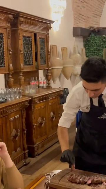 Ресторан Nust Et в Стамбуле