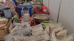 Ярмарка на набережной Нячанга. Рынок возле Лотоса. Чего тут только нет...