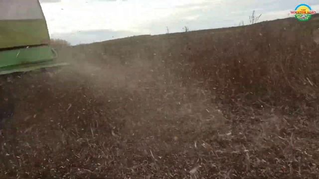 Жнива сої 2022. Урожайність є, а погоди немає. Молотимо сою комбайном Claas Mercator 70. смотреть онлайн