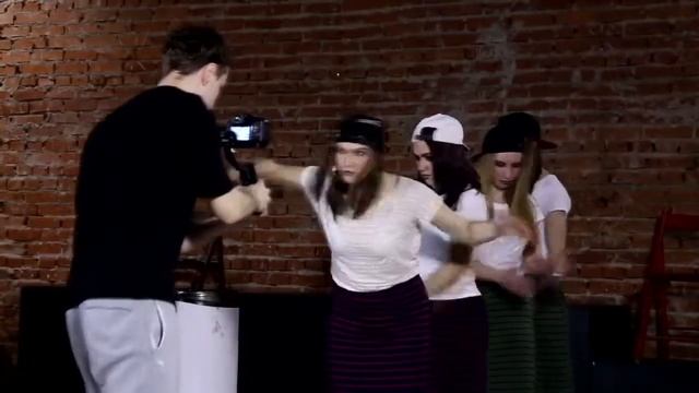 Teaser NEW DANCEHALL FEMALE VIDEO/RaD Station