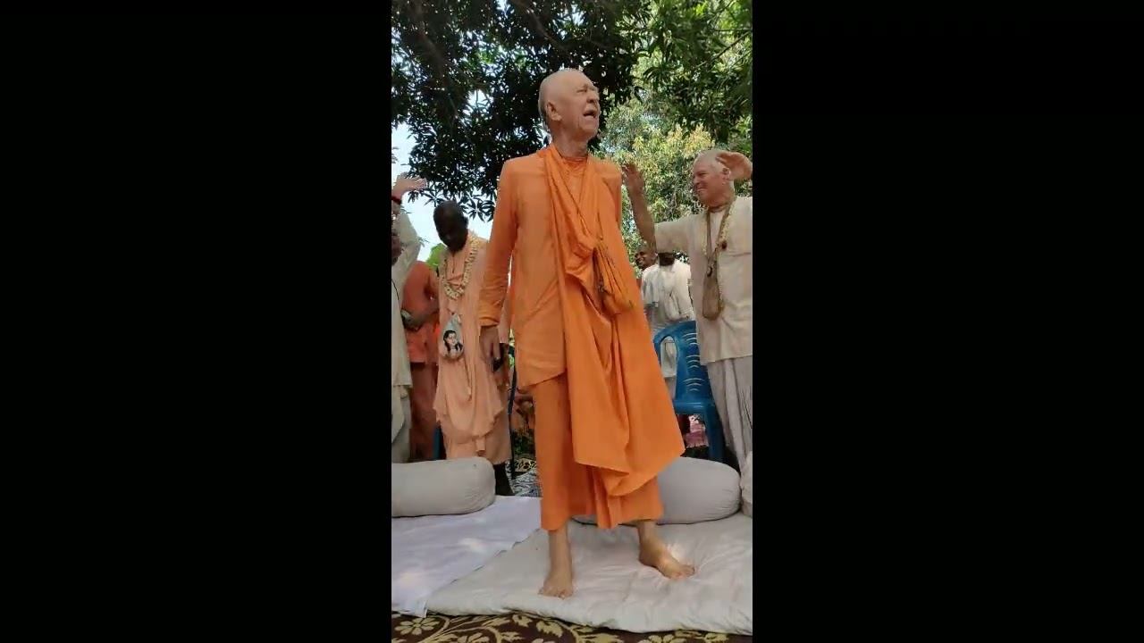 18.03.2024  - День 7 - Киртан в доме Кхолавечи Шридхара