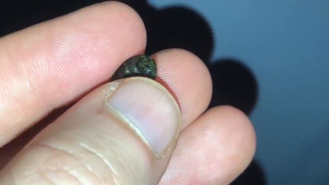 Полевой шпат с включениями рутила и перидота 2,72кт №223