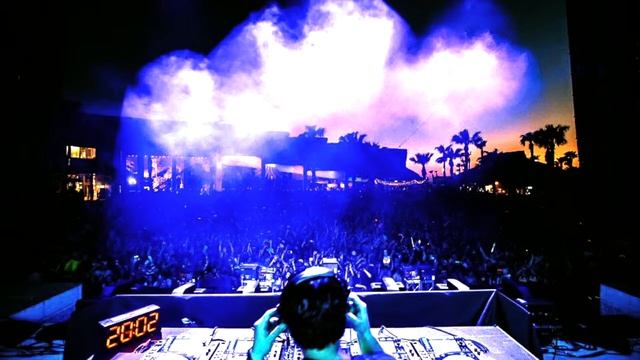 White Zombie-More Human Than Human (Skootr Valdez Remix) смотреть онлайн