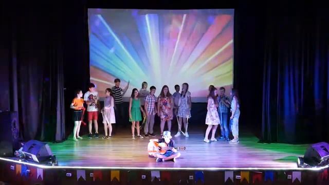 ЛЕТО, 2017 :: ЧЕТВЕРТАЯ СМЕНА / «Битва хоров» - 7 отряд смотреть онлайн