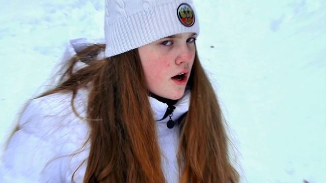 Сказка "Снежинки-камикадзе" Потапова Софья_7_Лесной смотреть онлайн