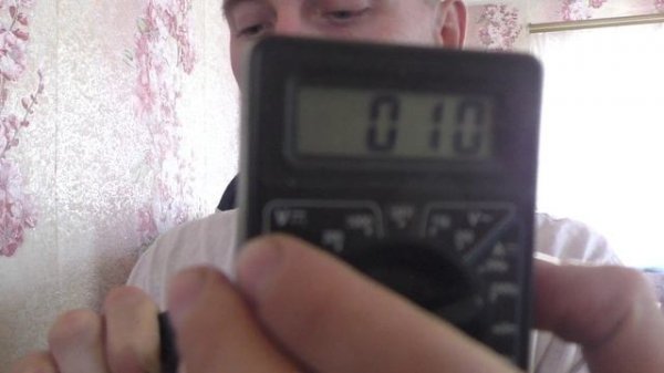 Как проверить конденсатор мультиметром?