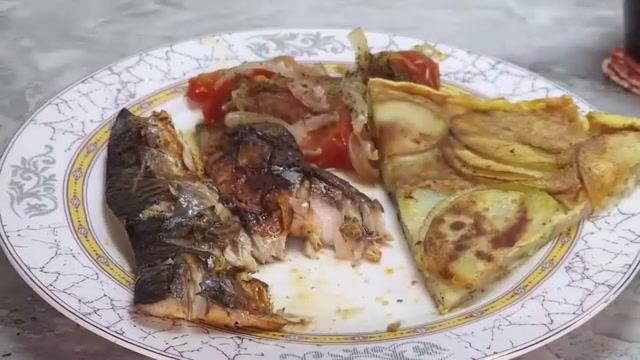 Запеченная скумбрия с овощами - вкуснее лосося смотреть онлайн