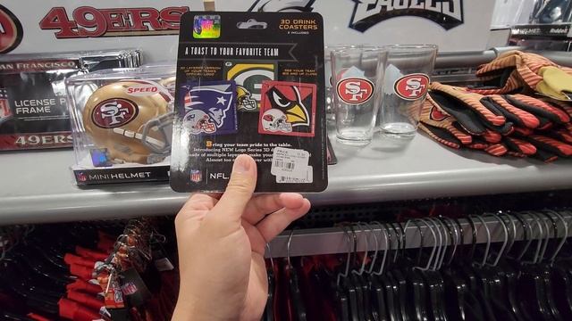Best NFL Merch Shop Around?! Pro Football Hall Of Fame Store Visit!! смотреть онлайн