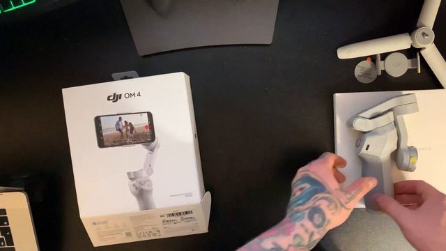Распаковка / Unboxing DJI OM 4 смотреть онлайн