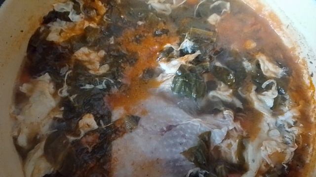 Зелёный борщ со щавелем и яйцом. смотреть онлайн