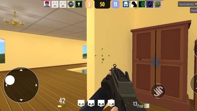 играю в новую игру называется  Block Fight