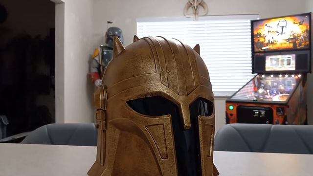 The Mandalorian Armorer Helmet смотреть онлайн