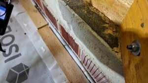 Трещины в нижней зоне монолитной плиты перекрытия