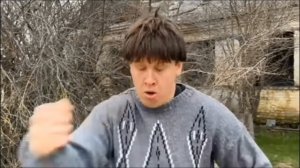 Бомж Олег vs камера мена титана