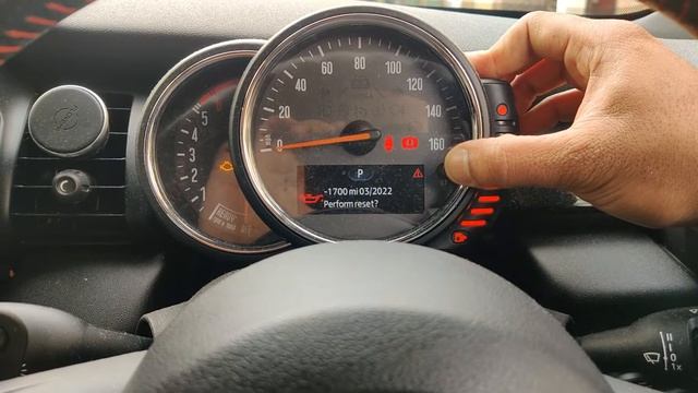 Mini Cooper S Hatch Service Light Reset F55 F56 2013 2014 2015 2016 2017 2018 2019 2020 2021 2022 смотреть онлайн