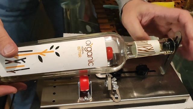 Бутылкорез. Стаканы из бутылок. Как им пользоваться, что в итоге получилось. смотреть онлайн