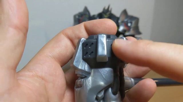 Hasbro Overwatch 6" Scale Reinhardt Deluxe Toy Action Figure Review | By FLYGUY смотреть онлайн