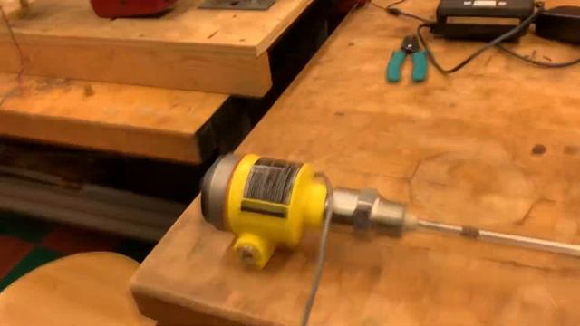 Lab #1 Guided Wave Radar Video #1 смотреть онлайн