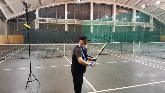 ОБУЧАЛКА ! Gustavo Kuerten Backhand Часть1