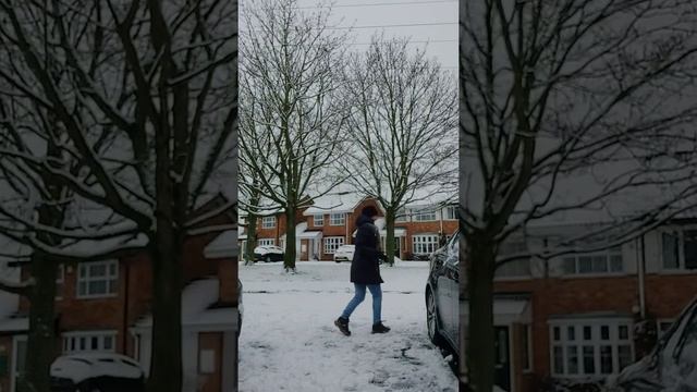 Играем в снежки 24.01.21 Playing With Snow