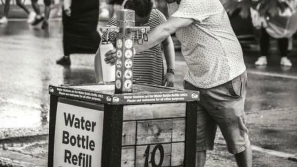 Festivals_ Eco-Friendly vs. Not