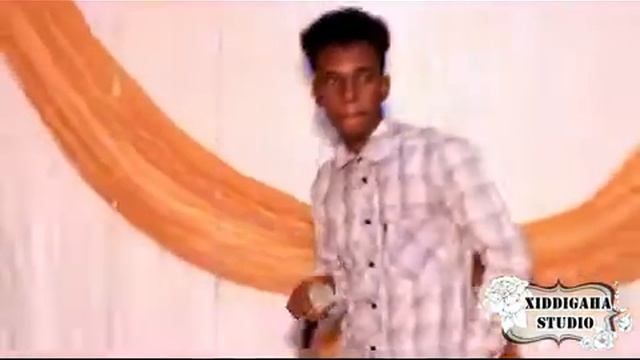 Alfanan Jeyow Heesti keene Gardaran(OFFICIAL VIDEO) FULL HD смотреть онлайн