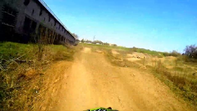TEST RIDE YZ85 VS JMC 160 смотреть онлайн
