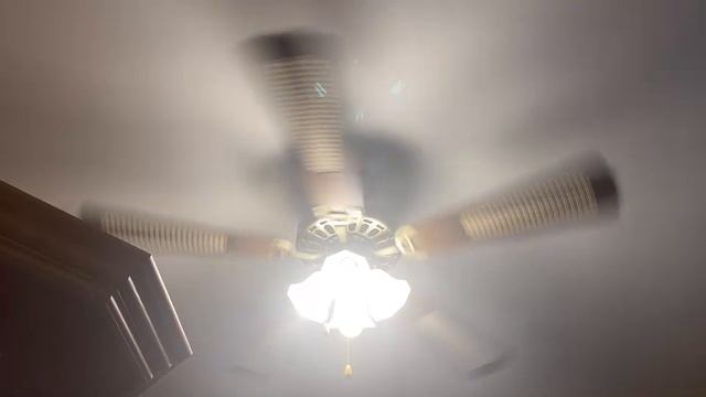 Люстра вентилятор DREAMFAN Classic 132 - видео покупателя смотреть онлайн