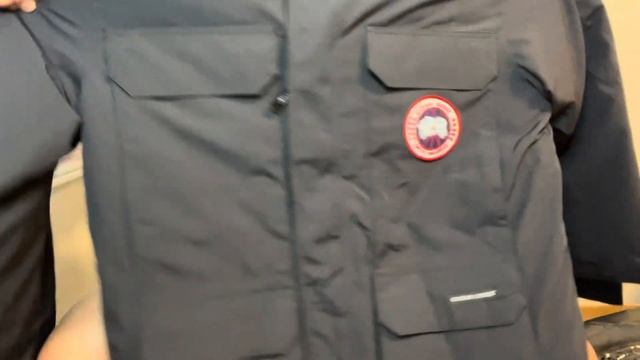 Canada Goose Expedition Parka Jacket Review 🥶 смотреть онлайн