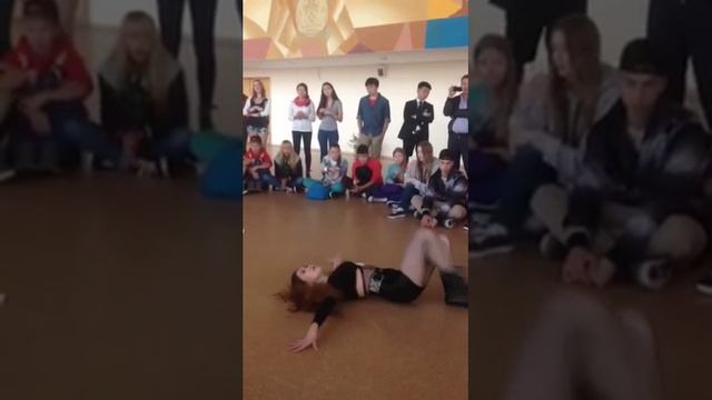 Дабылова Динара/House of Akku/VOGUE Perfomance pre isds 2014.