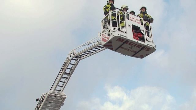 Magirus Single Extension Gelenkdrehleitern HD смотреть онлайн