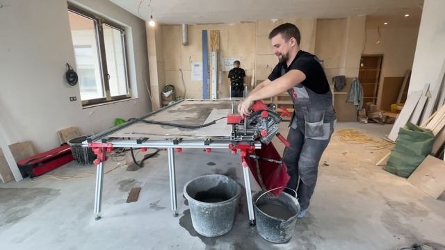 Автоматическая плиткорез Тетрис в работе смотреть онлайн