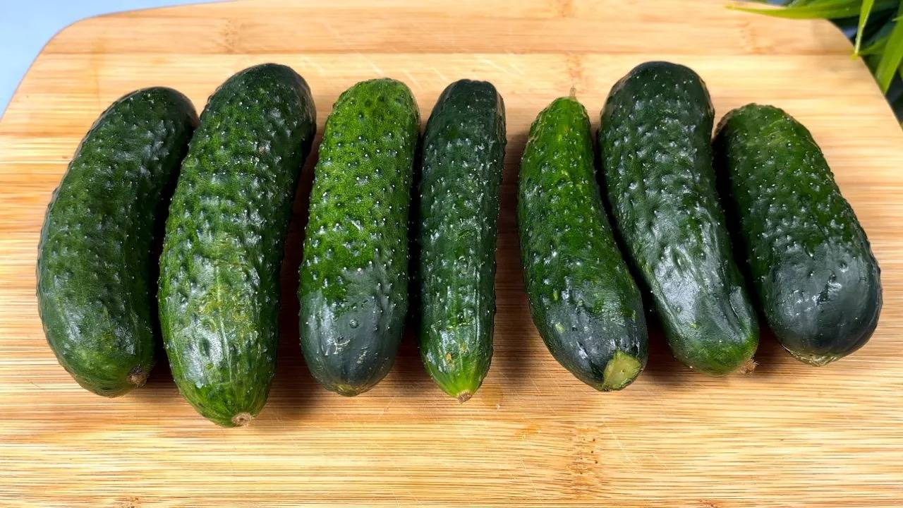 В сезон ОГУРЦОВ готовлю только ЭТОТ салат! Все просто и вкусно ОЧЕНЬ! смотреть онлайн