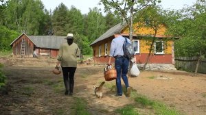 Востанавливаем Заброшенный Хутор. Сеем газон. Строители приехали
