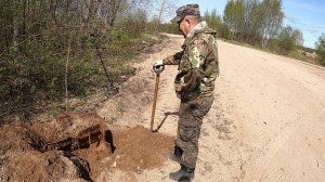 Будку которую бросили электрики, кто-то уволок... но мы раскрыли тайну осенней находке