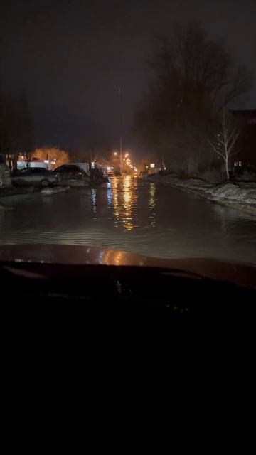 Омск, маленькая венеция🙈🙈🙈#провинция#29.03.2024#вечна#растаял снег#