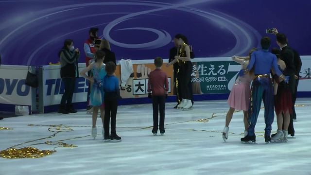 Алина Загитова, Камила Валиева. После финала. Показательные выступления.  Кубок Ростелеком 2020